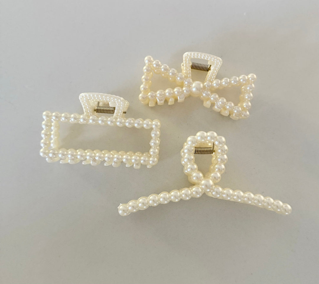 PEARL CLAW CLIP
