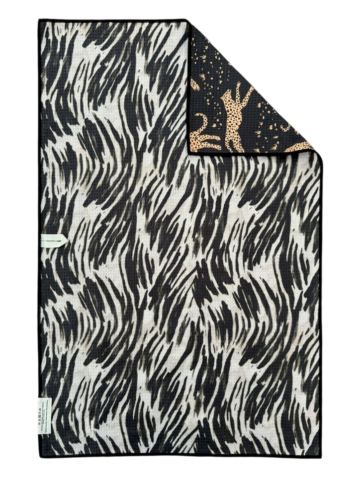 ZURI Reversible Hand Towel