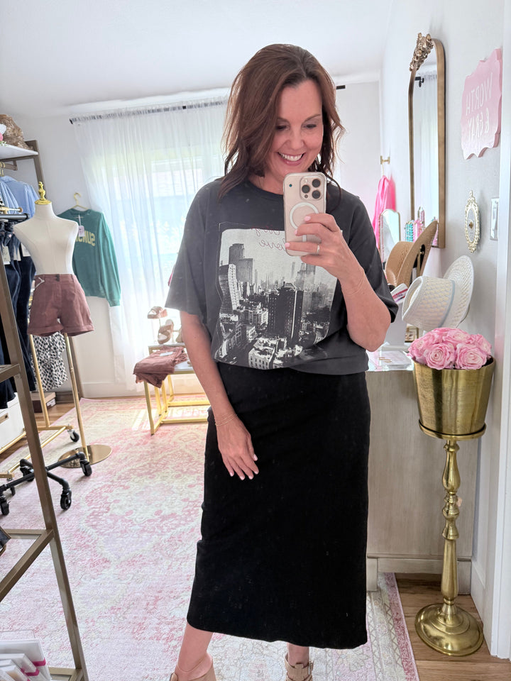 BIG APPLE CITY Tee