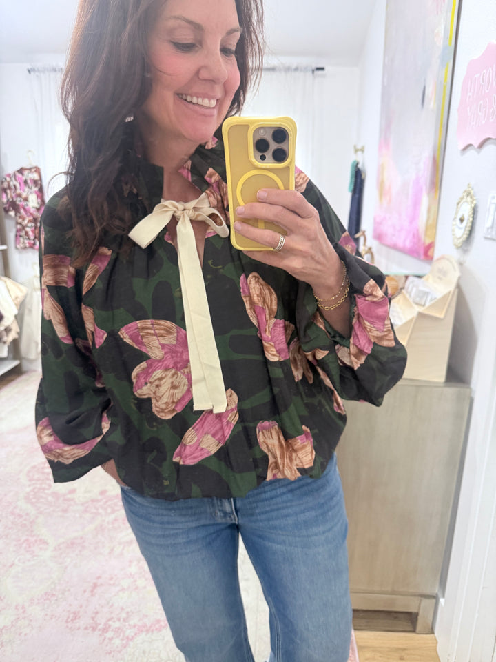 CHELLE Top