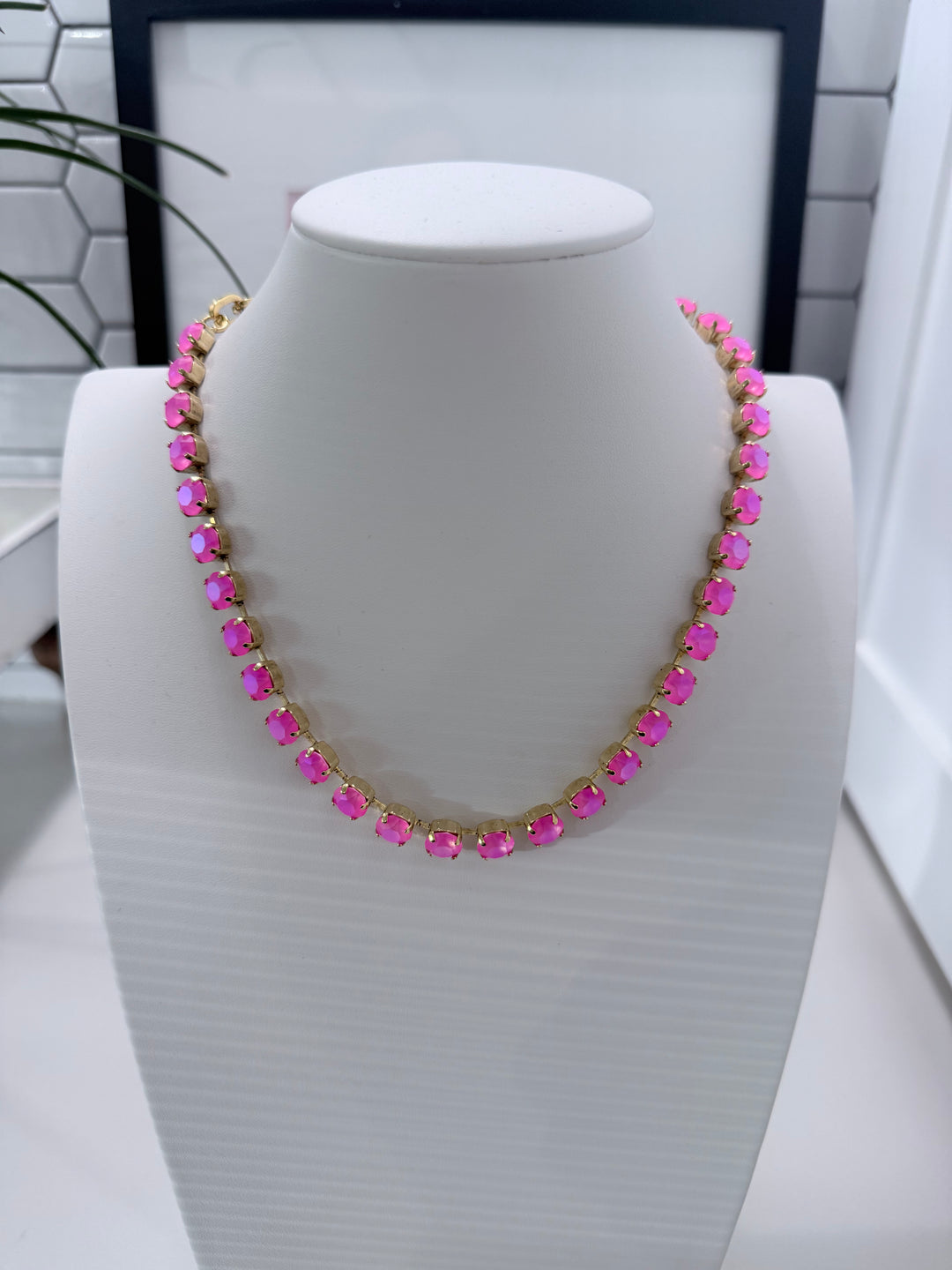 OAKLAND in ELECTRIC PINK