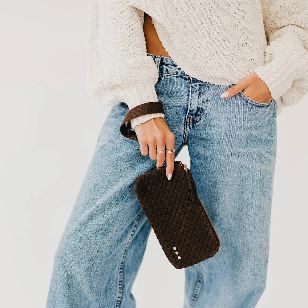 EMMA Wristlet CHOCOLATE